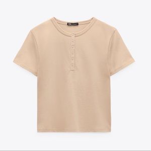 T-Shirt with Buttons Beige
